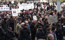 Demonstration gegen Bildungsplan eskaliert